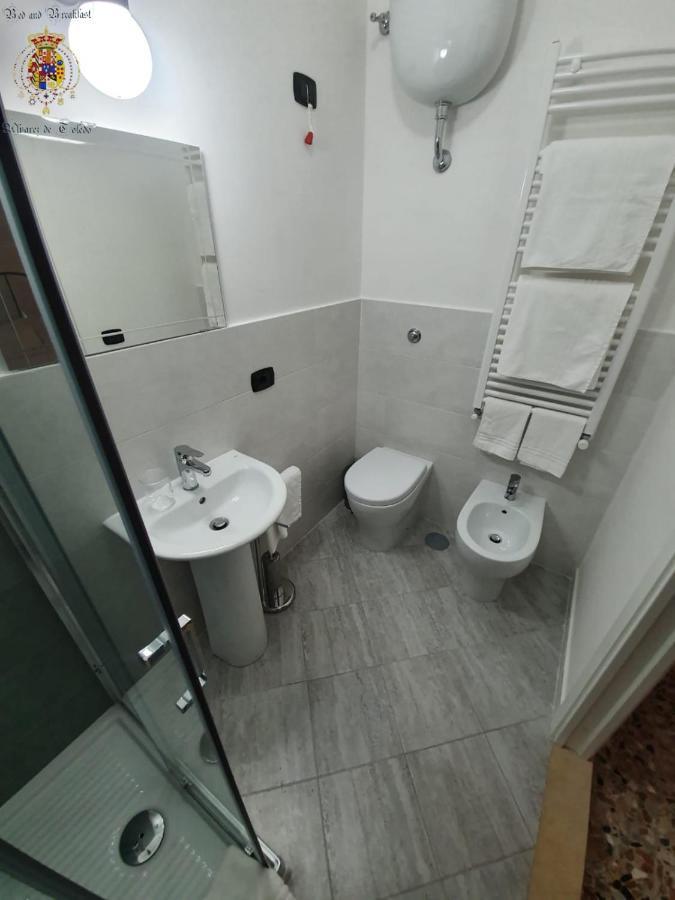 나폴리 Alvarez De Toledo B&B 외부 사진