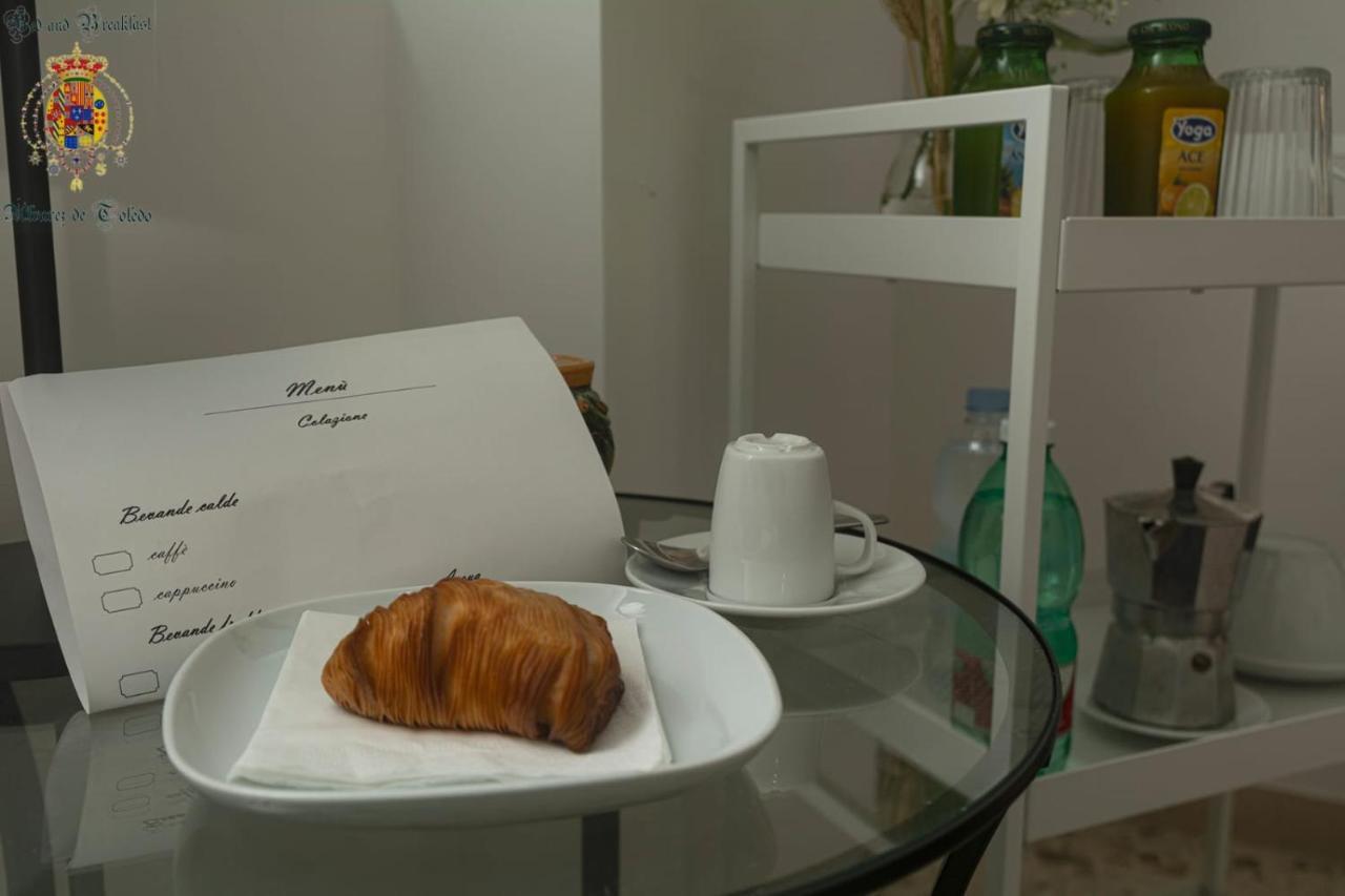 나폴리 Alvarez De Toledo B&B 외부 사진